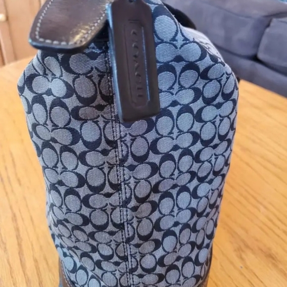 Coach Purse with Logo Canvas - Picture 7 of 13